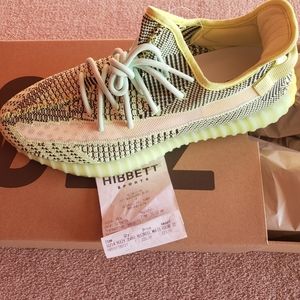 YEEZREEL Yeezy 350 boost v2